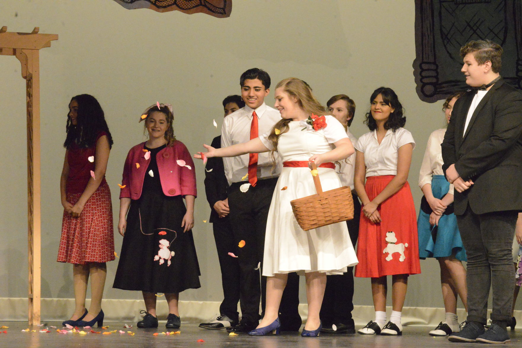 031120 moline musical 1274.JPG